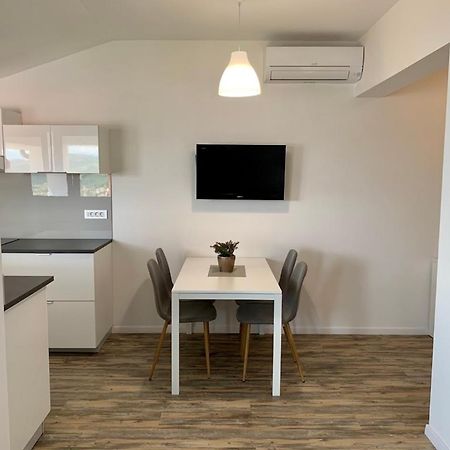 Apartments Zakinja Порторож Екстер'єр фото