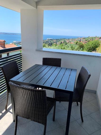 Apartments Zakinja Порторож Екстер'єр фото