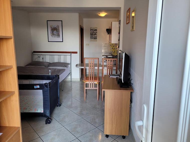 Apartments Zakinja Порторож Екстер'єр фото