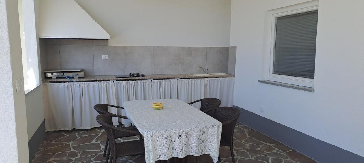 Apartments Zakinja Порторож Екстер'єр фото